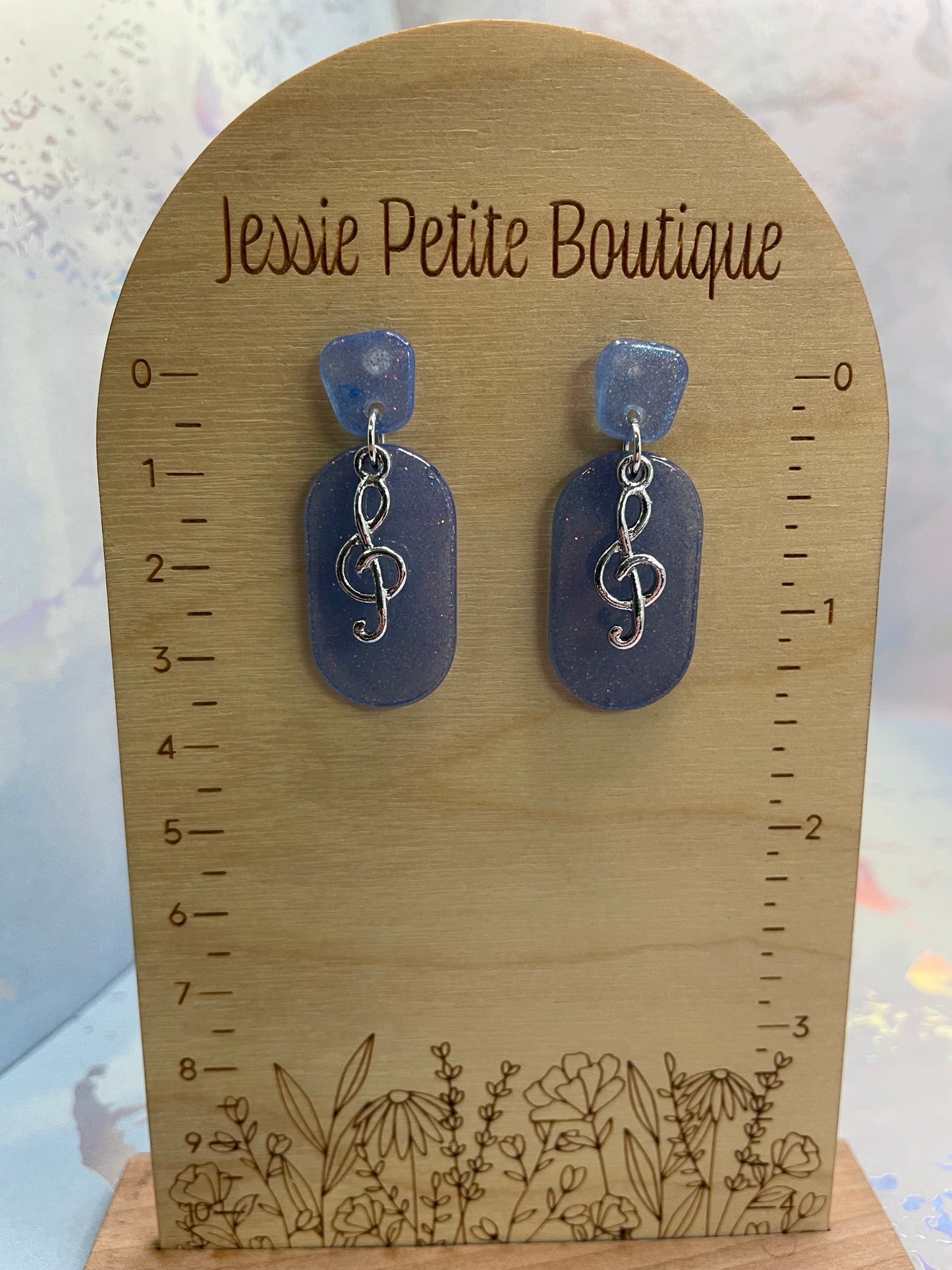 Boucle d'oreille ovale scintillante + clé de sol-Plastique/hypoallergénique