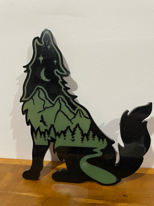 Sitting Wolf: Wall Decoration