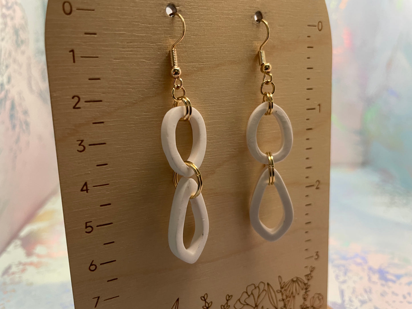 Boucles d'oreilles Ovales Argile Blanche Pendante