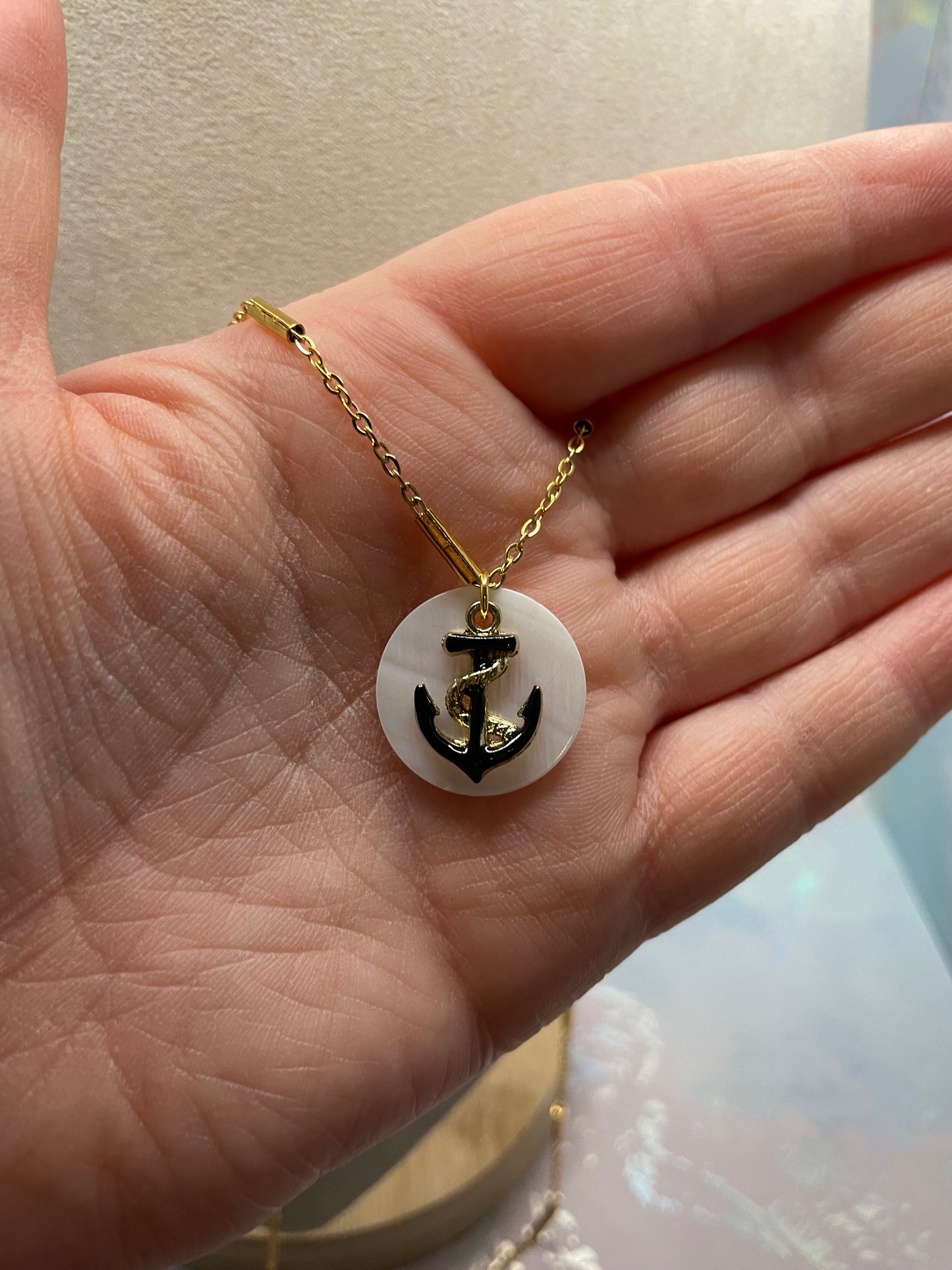 Collier Ancre Or+Noir sur Coquillage Rond-20'' Acier Inoxydable