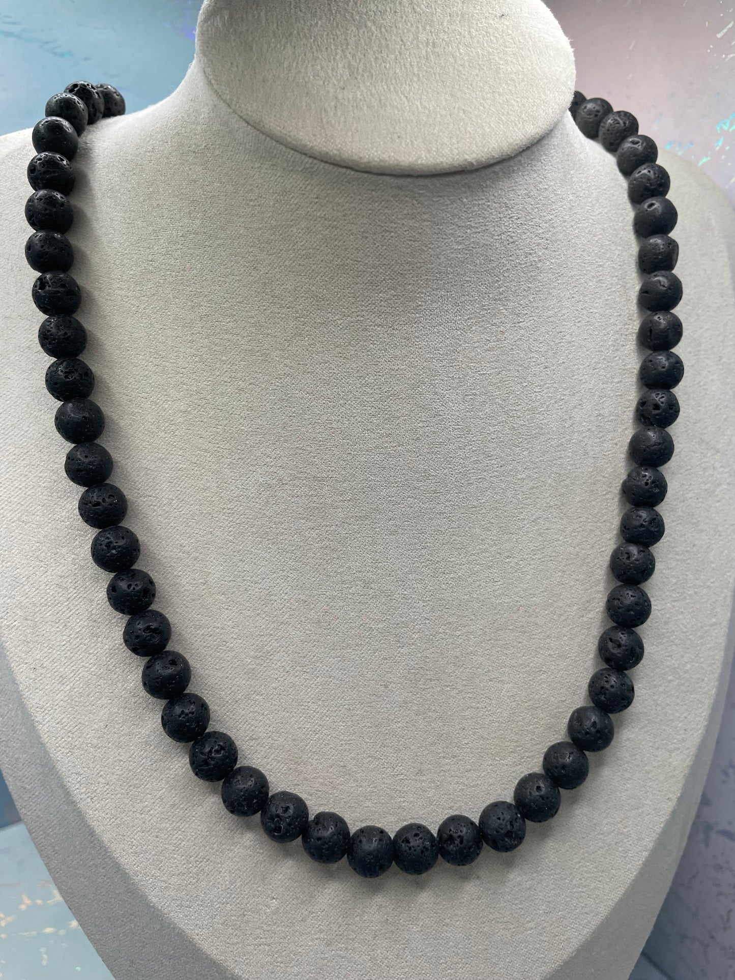 Ensemble Collier et Bracelet en Pierre de Lave Noire