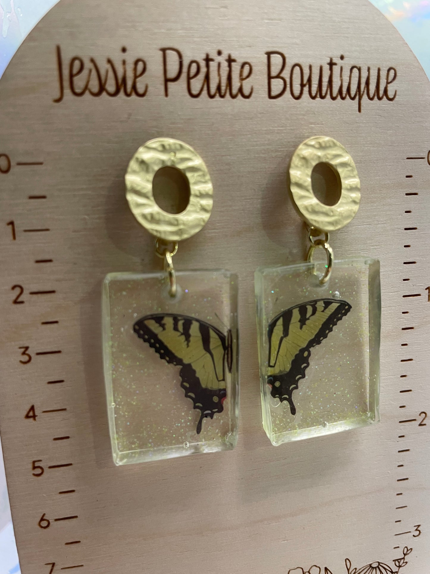 Boucles d'oreilles rectangle papillon jaunes et noires scintillantes
