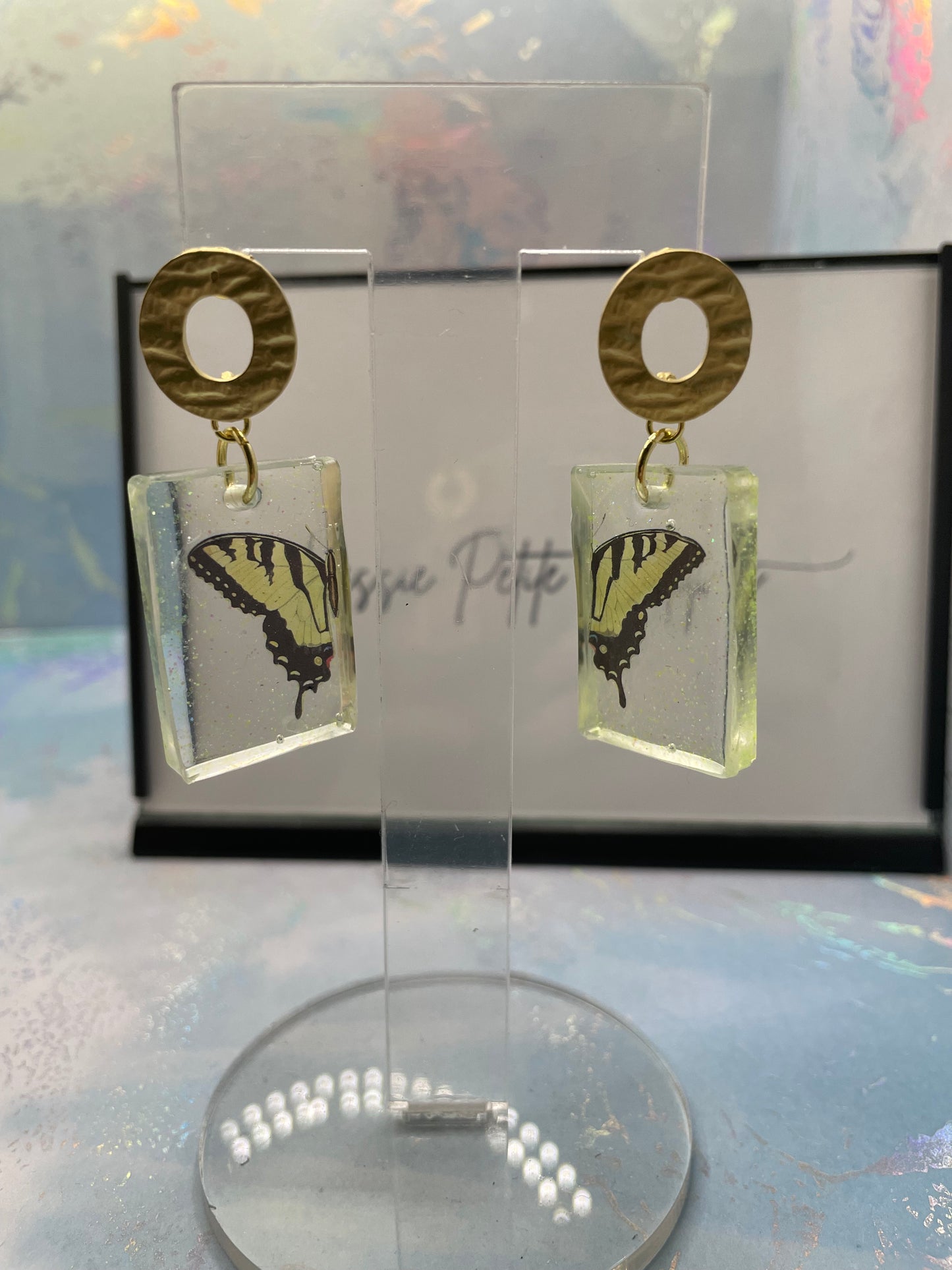 Boucles d'oreilles rectangle papillon jaunes et noires scintillantes