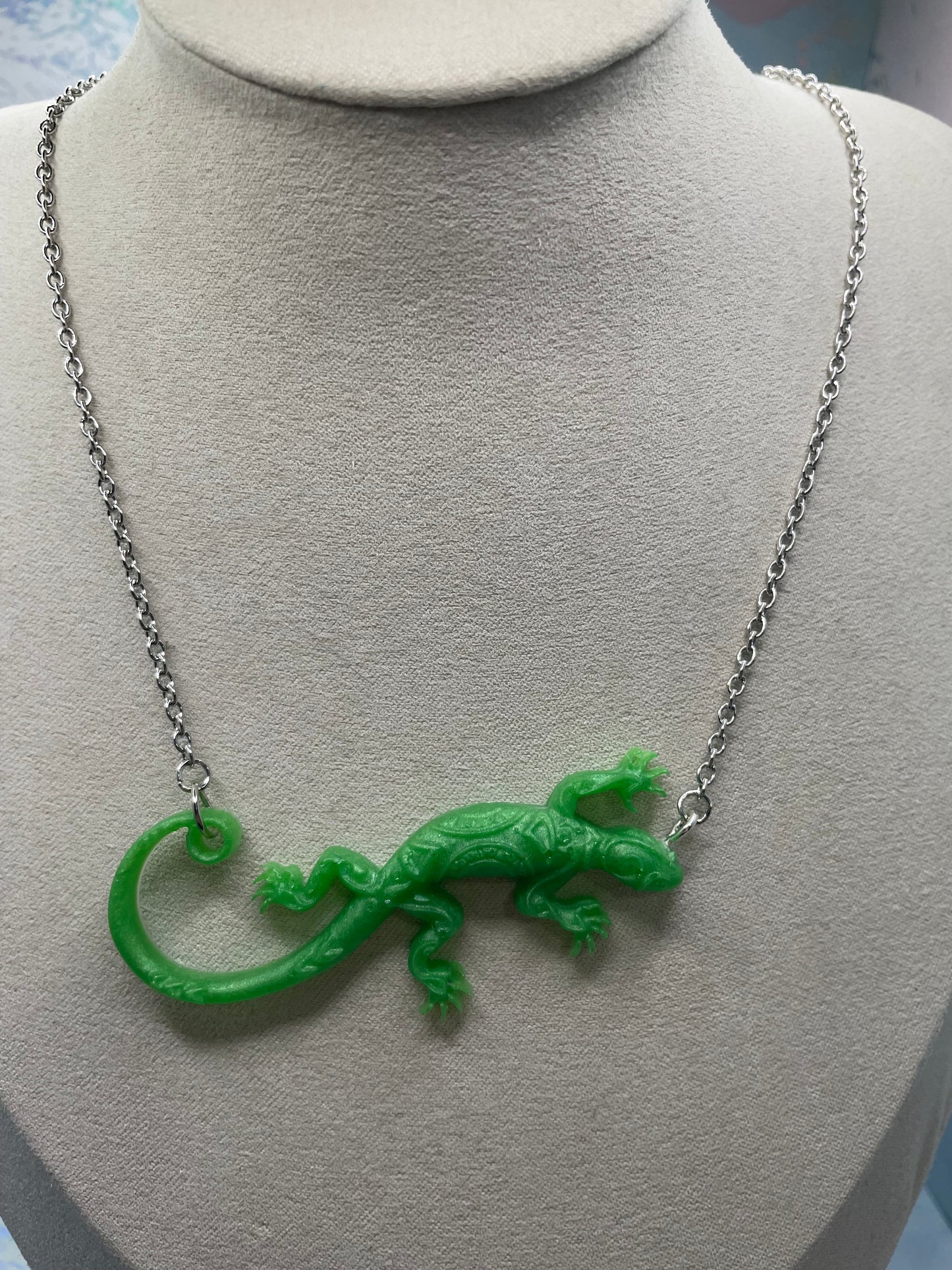 Collier Gecko