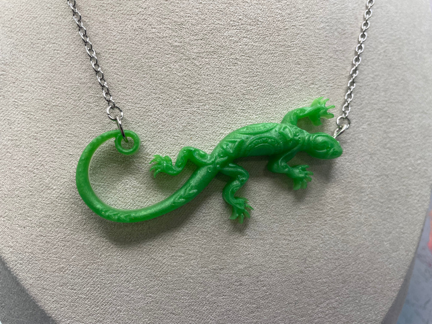 Collier Gecko