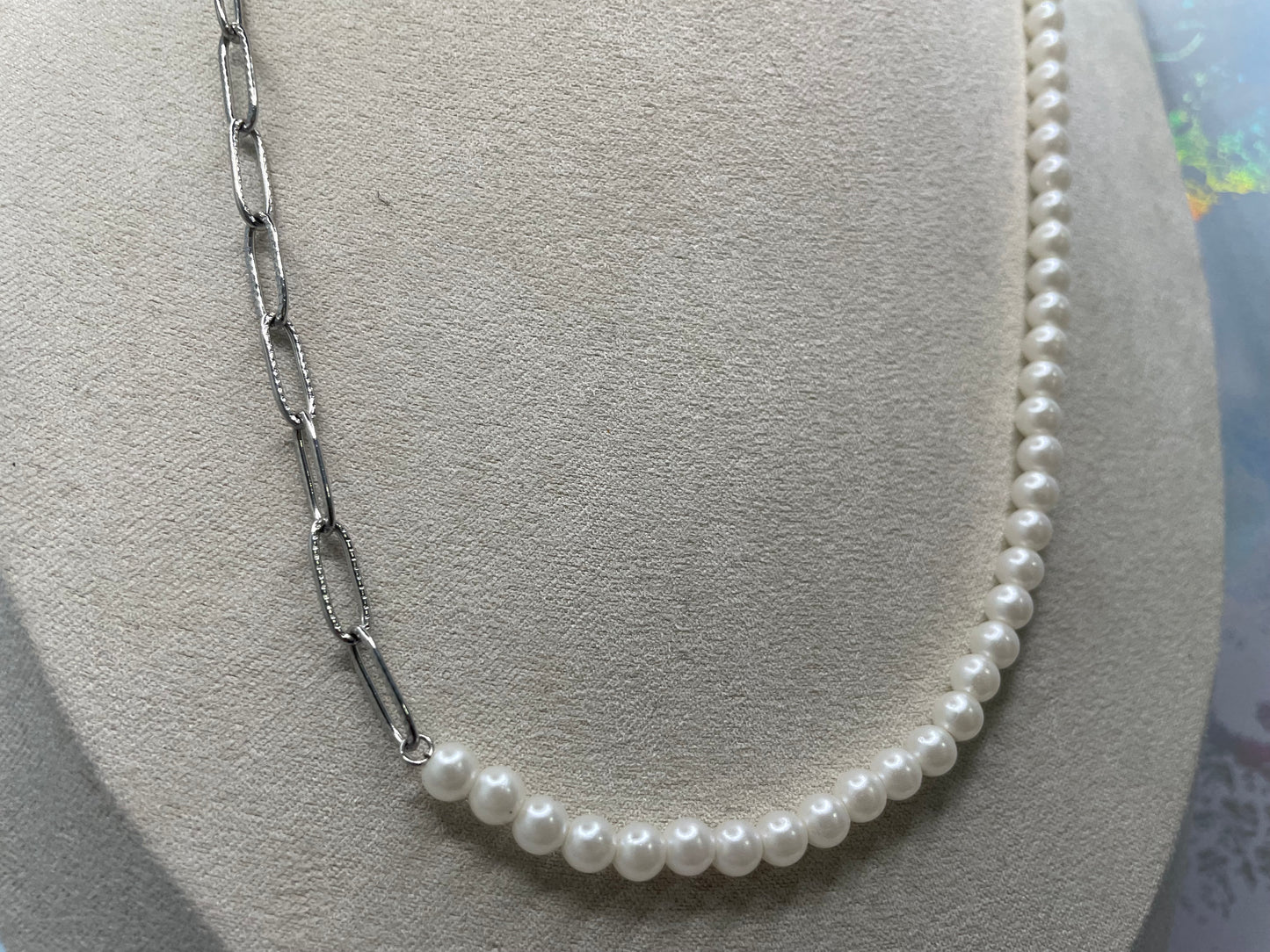 Collier asymétrique perles & chaîne -Acier Inoxydable