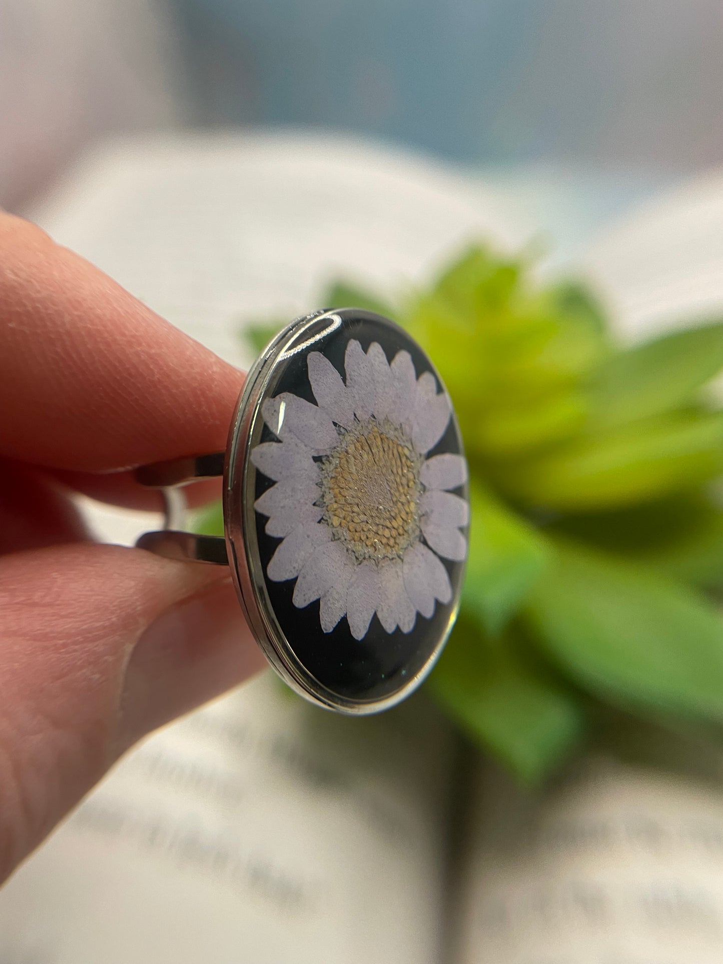 Bague florale ovale ajustable – acier inoxydable