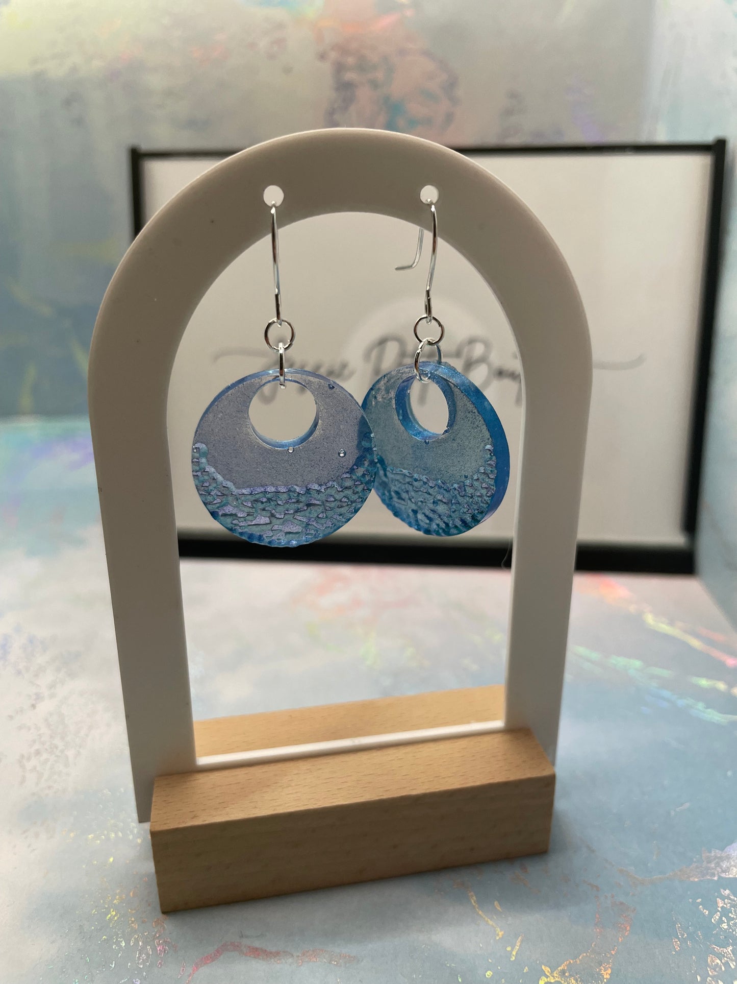 Chameleon Blue Geode Circle Earrings
