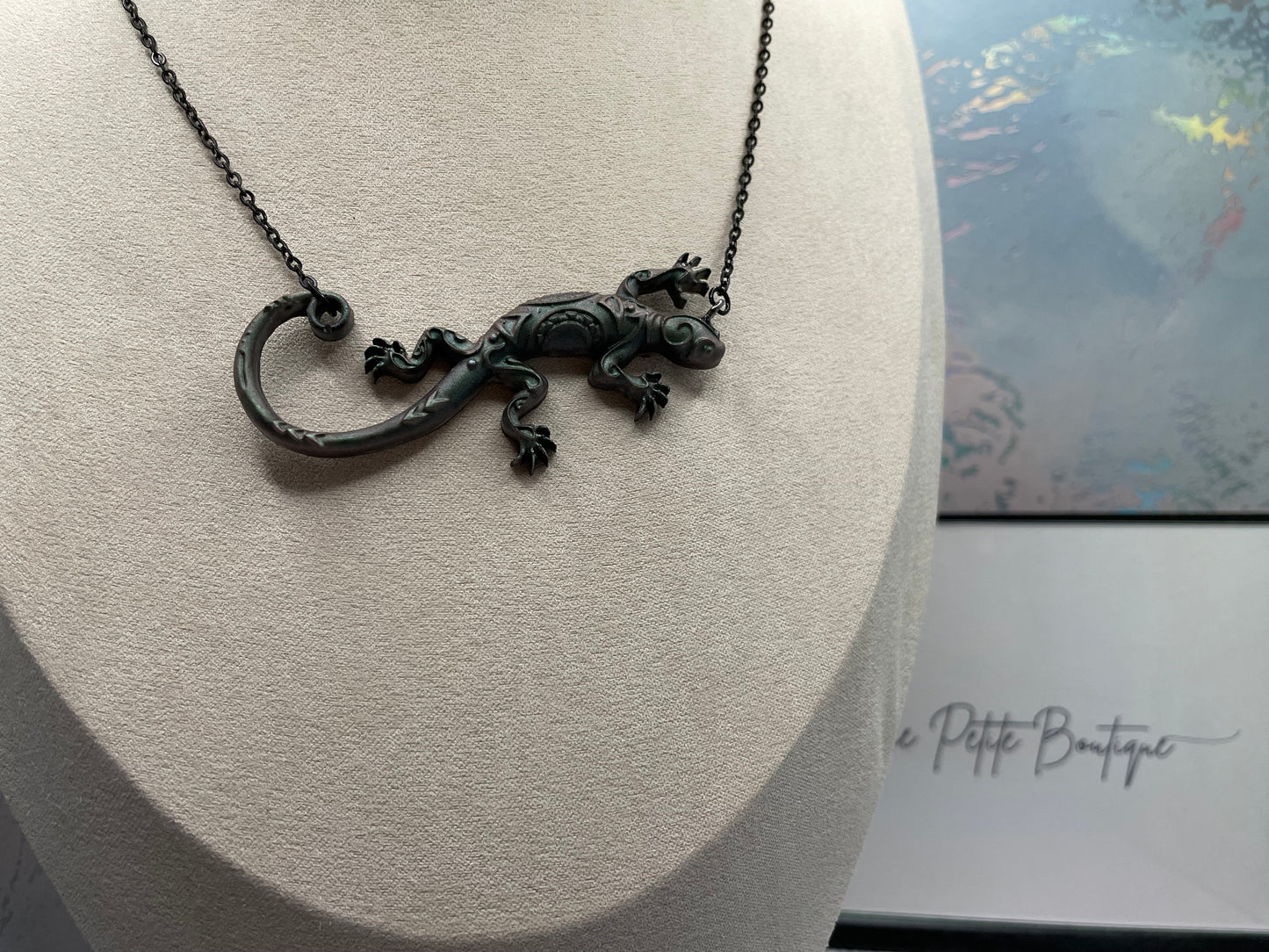 Collier caméléon gecko vert - 22''
