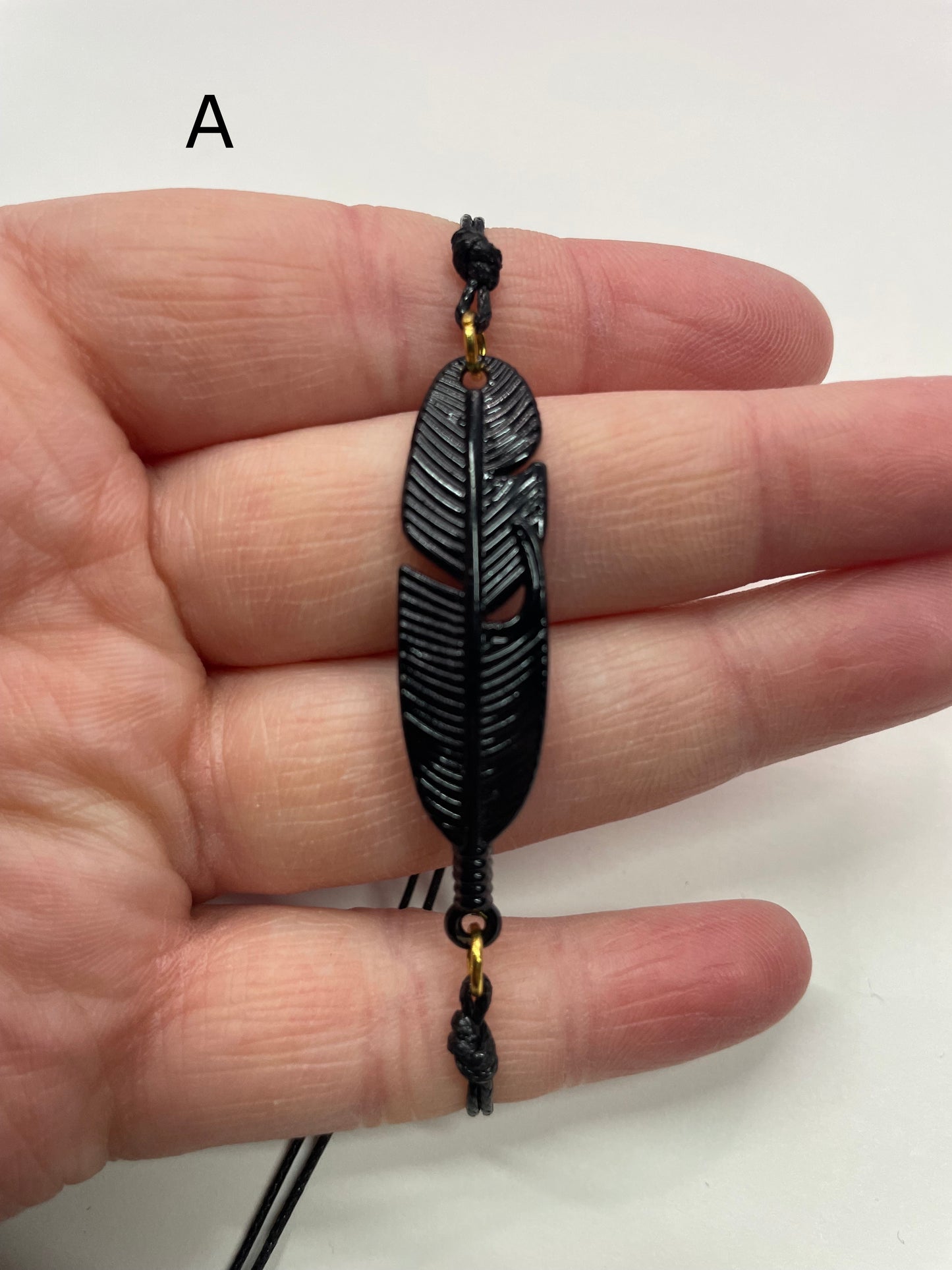 Bracelet Ajustable Plume Noire