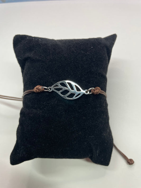 Bracelet Corde Brune Ajustable Feuille-Acier Inoxydable