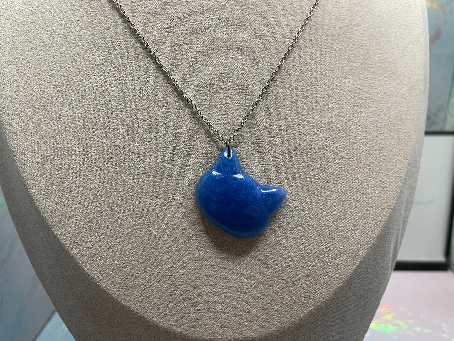 Blue Cat Face Pendant Necklace–21" Silver Chain-NICKEL FREE+STAINLESS STEEL