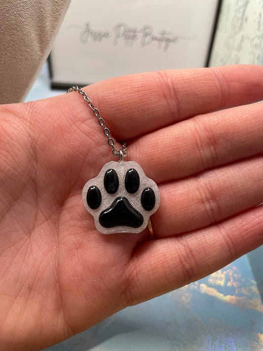 Black+White Paw Pendant Necklace–21" Silver Chain NICKEL FREE+STAINLESS STEEL