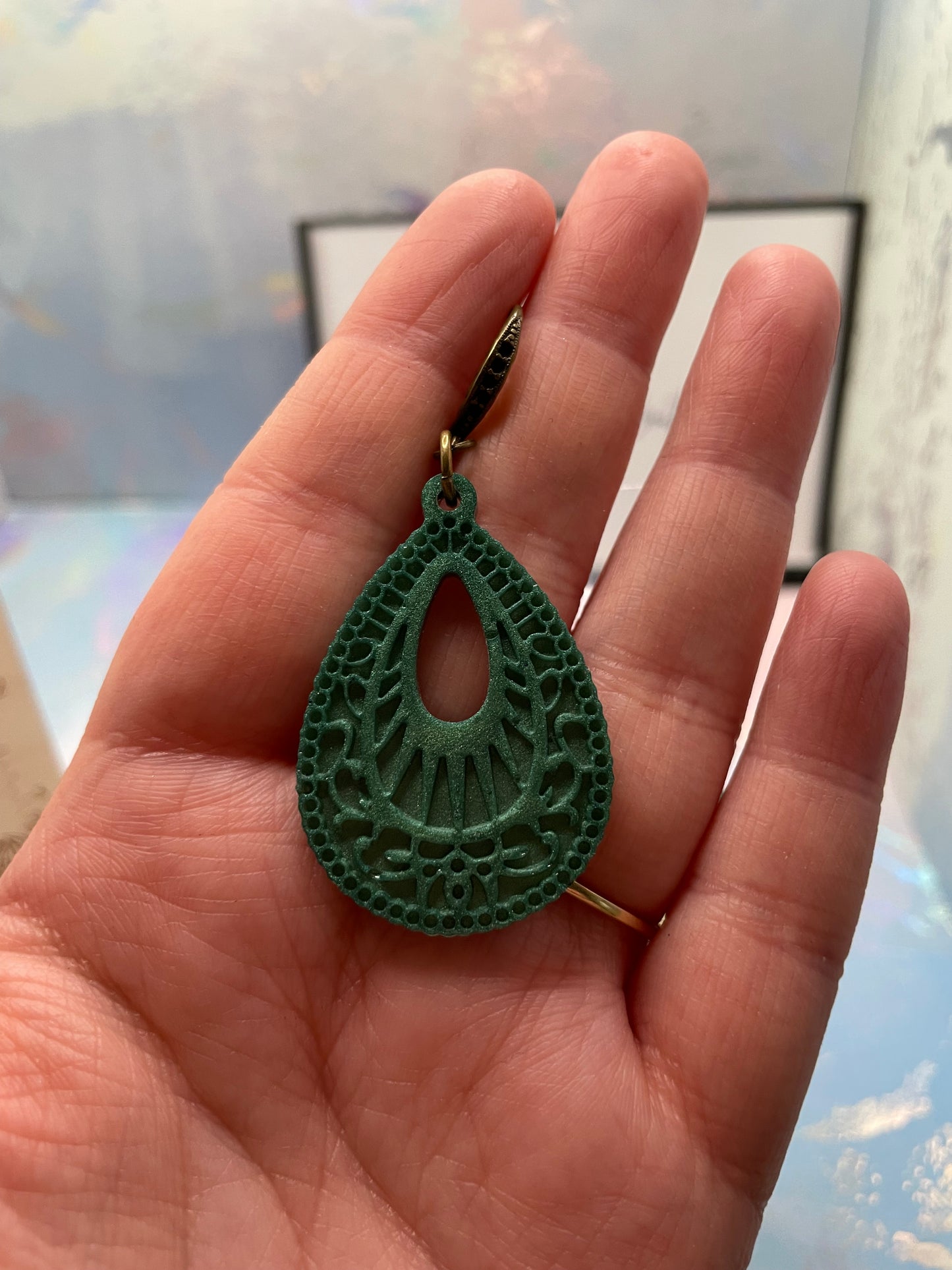 Green Detailed Teardrop Resin Earrings