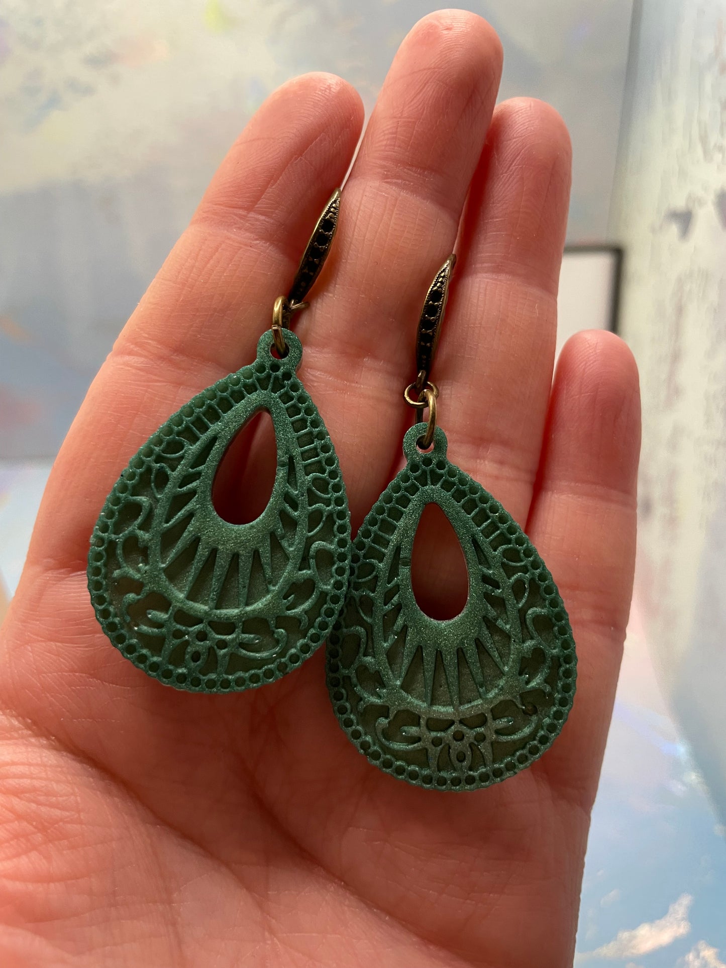Green Detailed Teardrop Resin Earrings