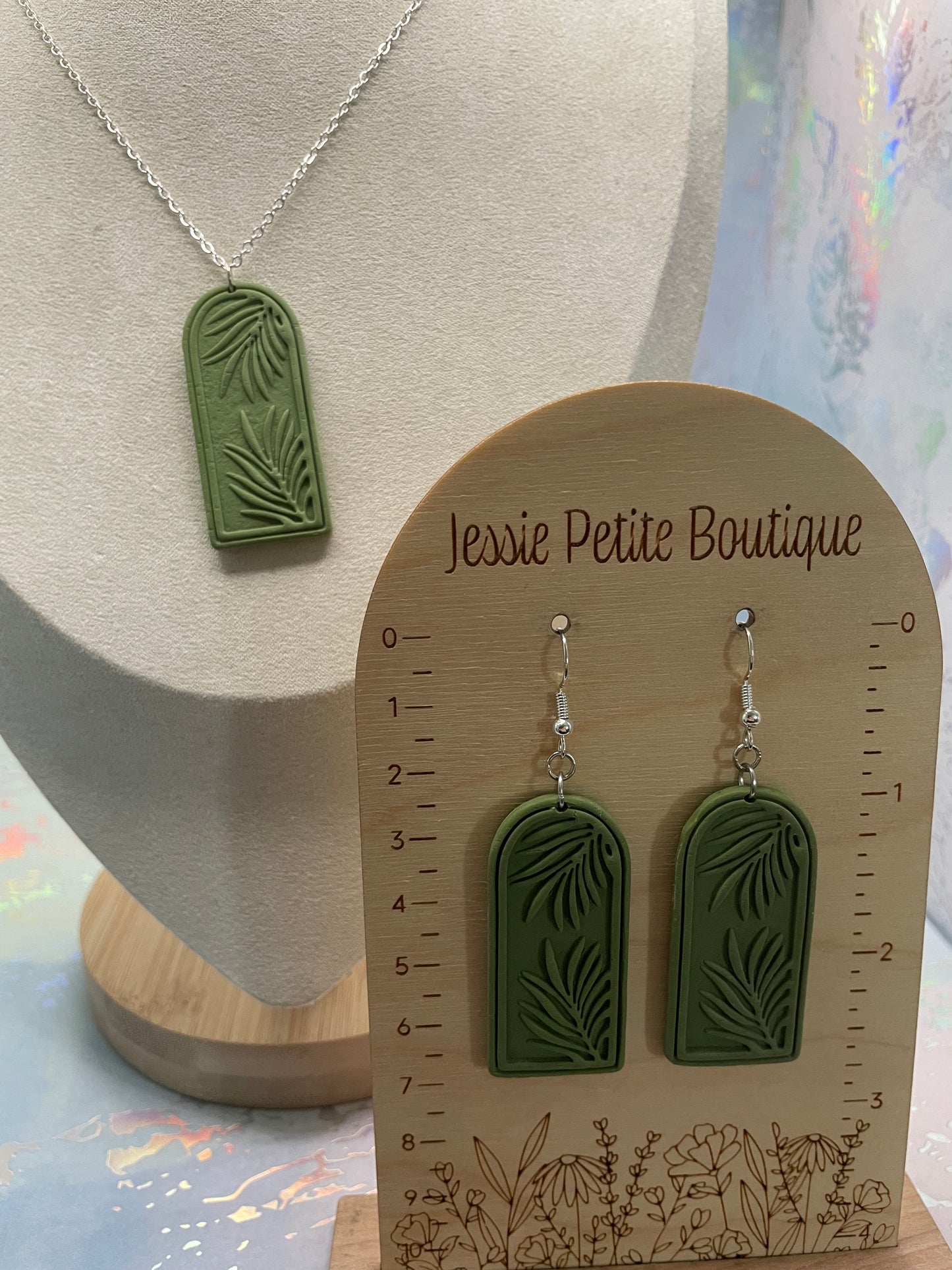 Ensemble arche verte olive avec feuillage– Sans nickel 