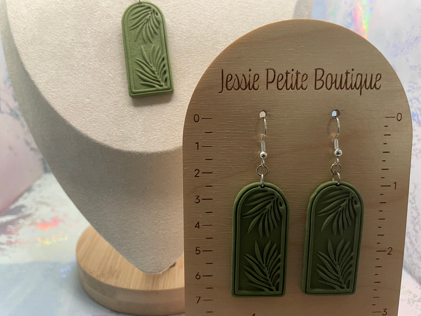 Ensemble arche verte olive avec feuillage– Sans nickel 