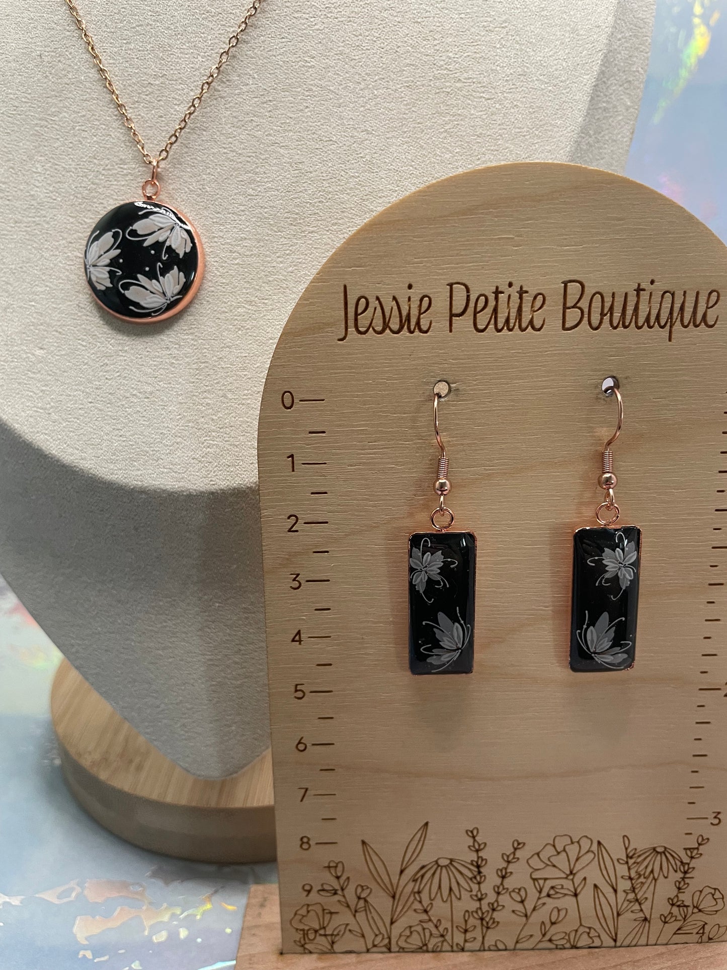 Ensemble Fleur Blanche sur Noir Or Rose-Acier Inoxydable