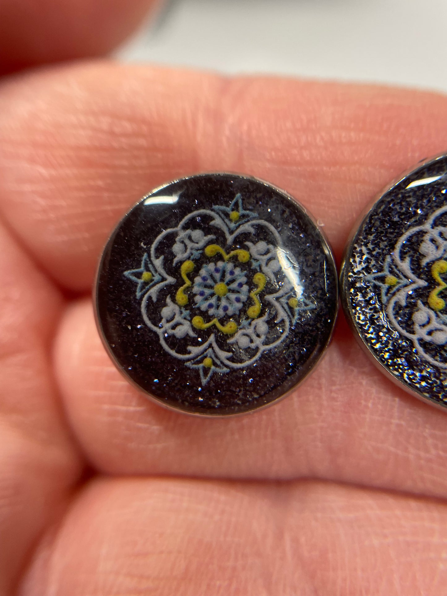 Boutons d'oreilles mandalas-Sans Nickel+Acier Inoxydable