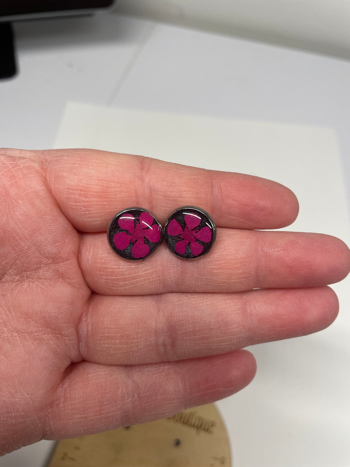 Pink dried Flower Stud Earrings-Stainless Steel