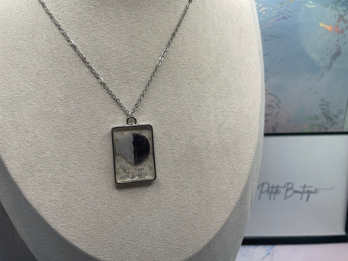 Collier pendentif lune argent et noir - Sans nickel