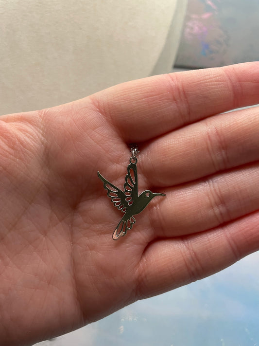 Ensemble de bijoux élégant en forme de colibri