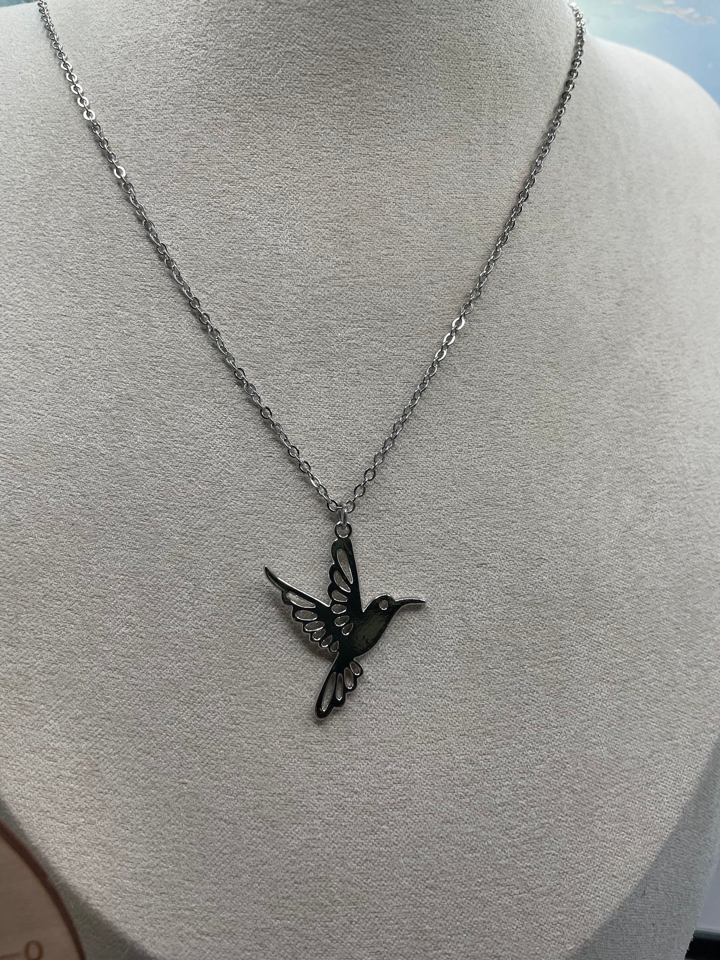 Ensemble de bijoux élégant en forme de colibri