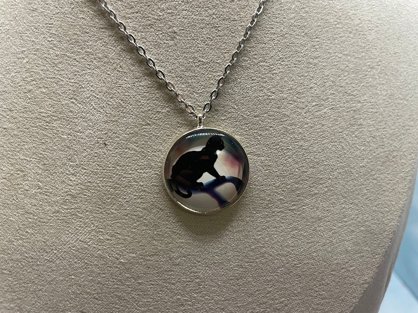 Collier Silhouette de Chat Noir (Édition Argent)-Acier Inoxydable+Sans Nickel