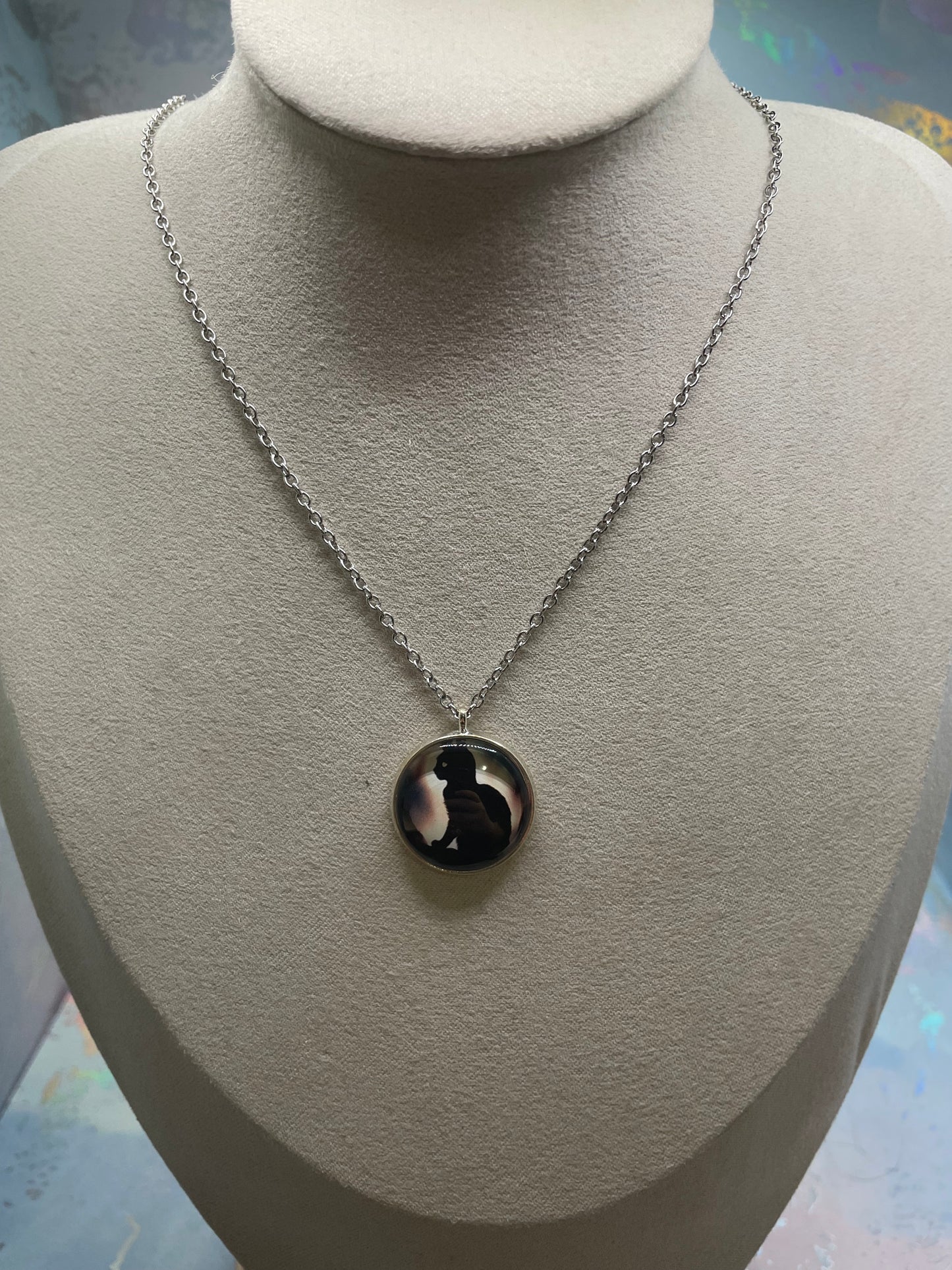 Collier Silhouette de Chat Noir (Édition Argent)-Acier Inoxydable+Sans Nickel