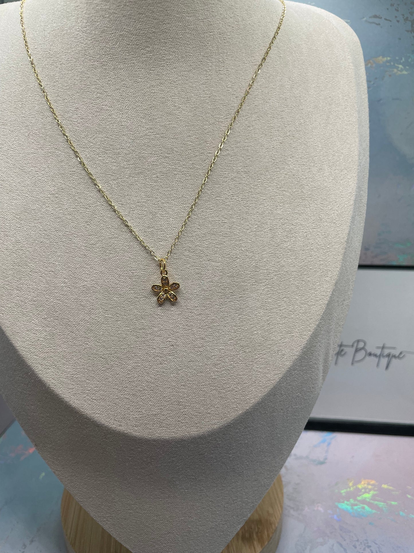 Gold Flower Charm Pendant- NICKEL FREE+GOLD PLATED