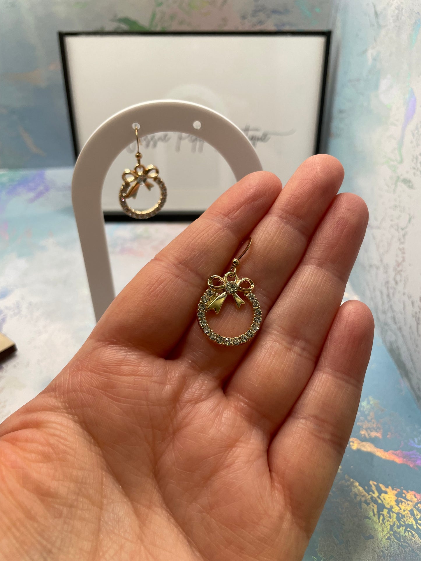 Boucles d'oreilles cercle en zircone avec boucle en or