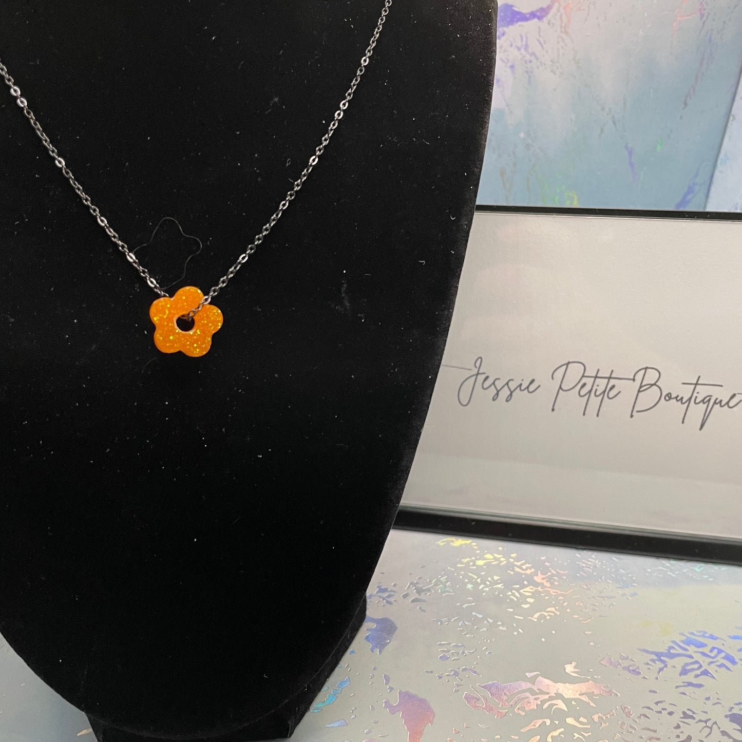 Collier fleur orange scintillante -Sans nickel