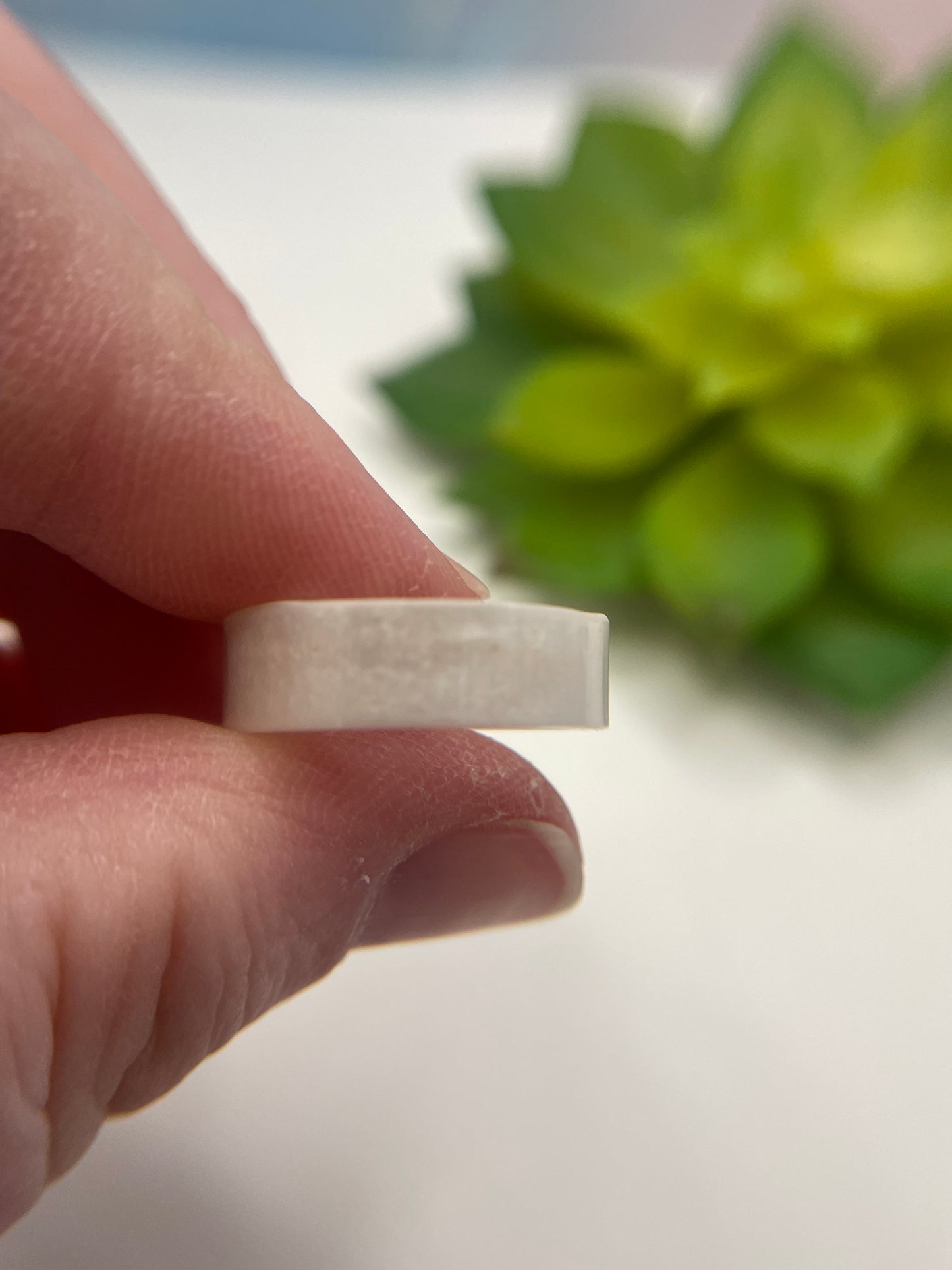 Bague blanche en résine