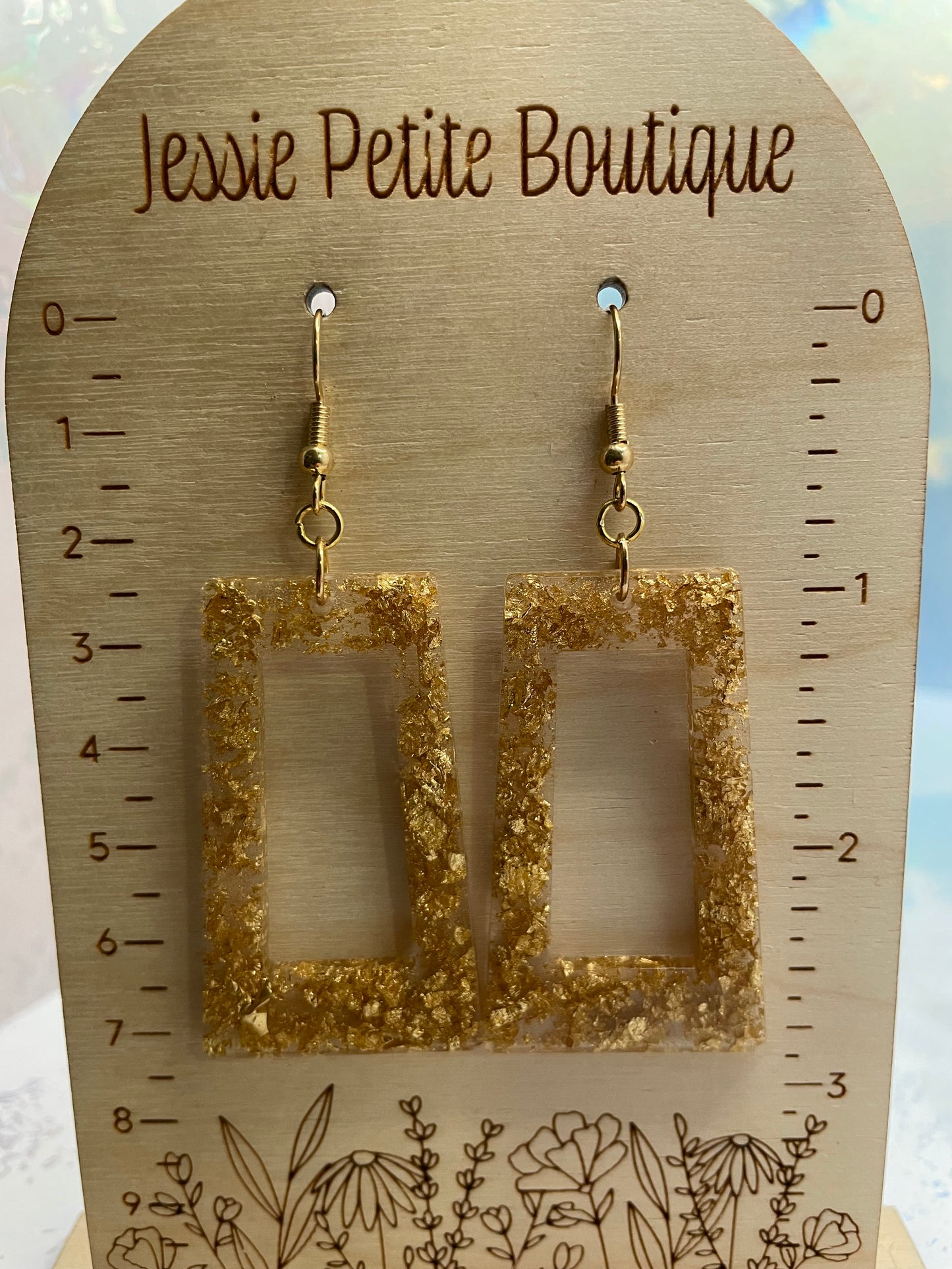 Boucles d'oreilles rectangulaires en résine avec feuille d'or