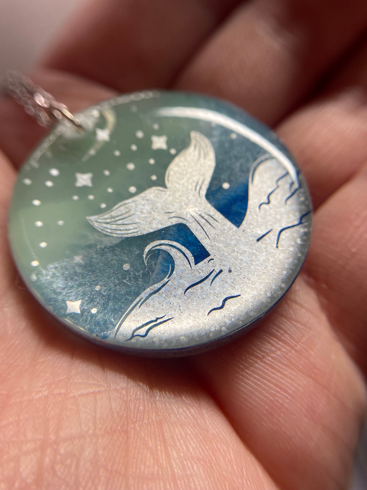 Collier Queue de Baleine sur Ocean-Acier Inoxydable