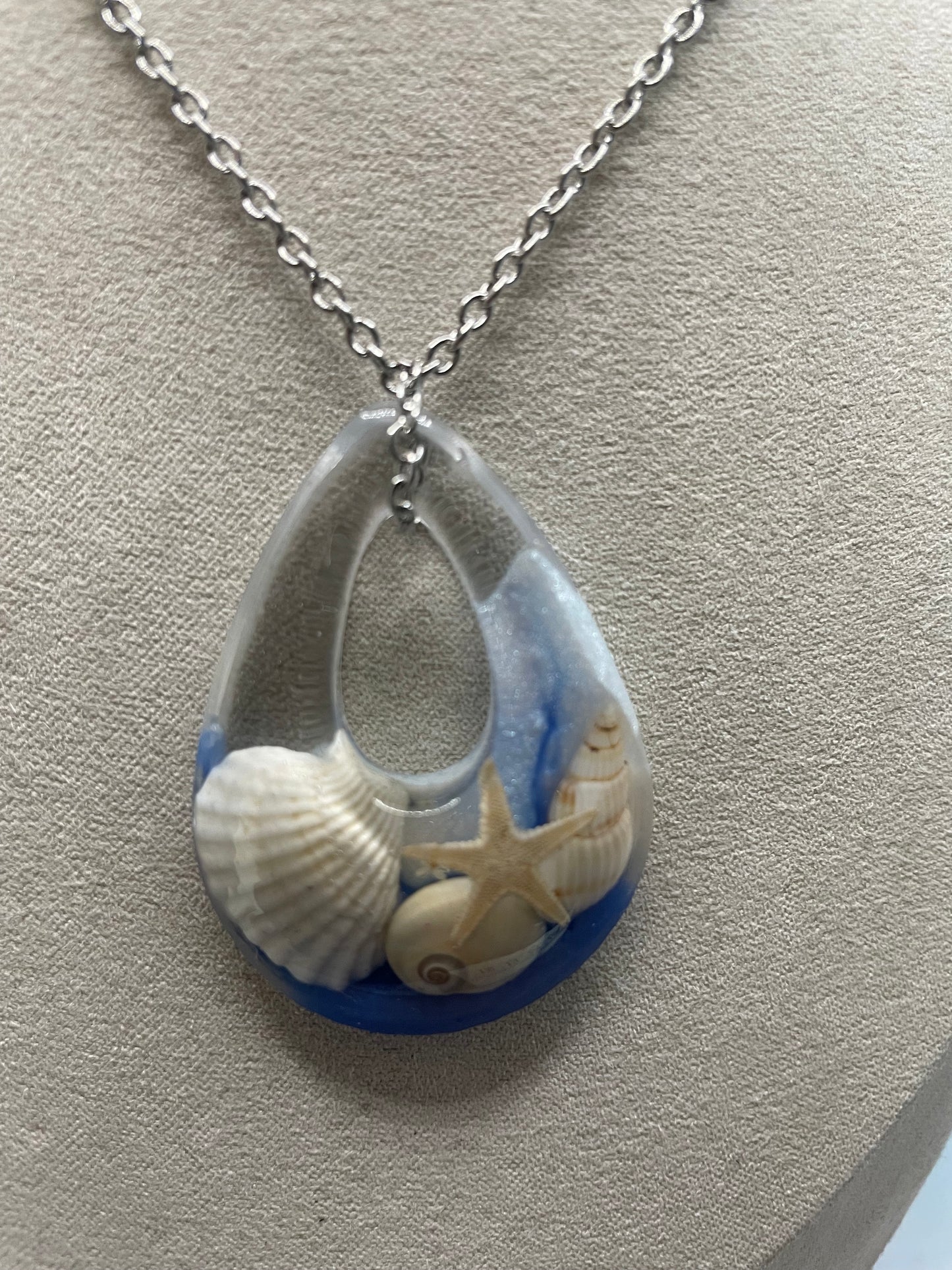 Collier goutte océan avec coquillages et étoile de mer-Sans Nickel
