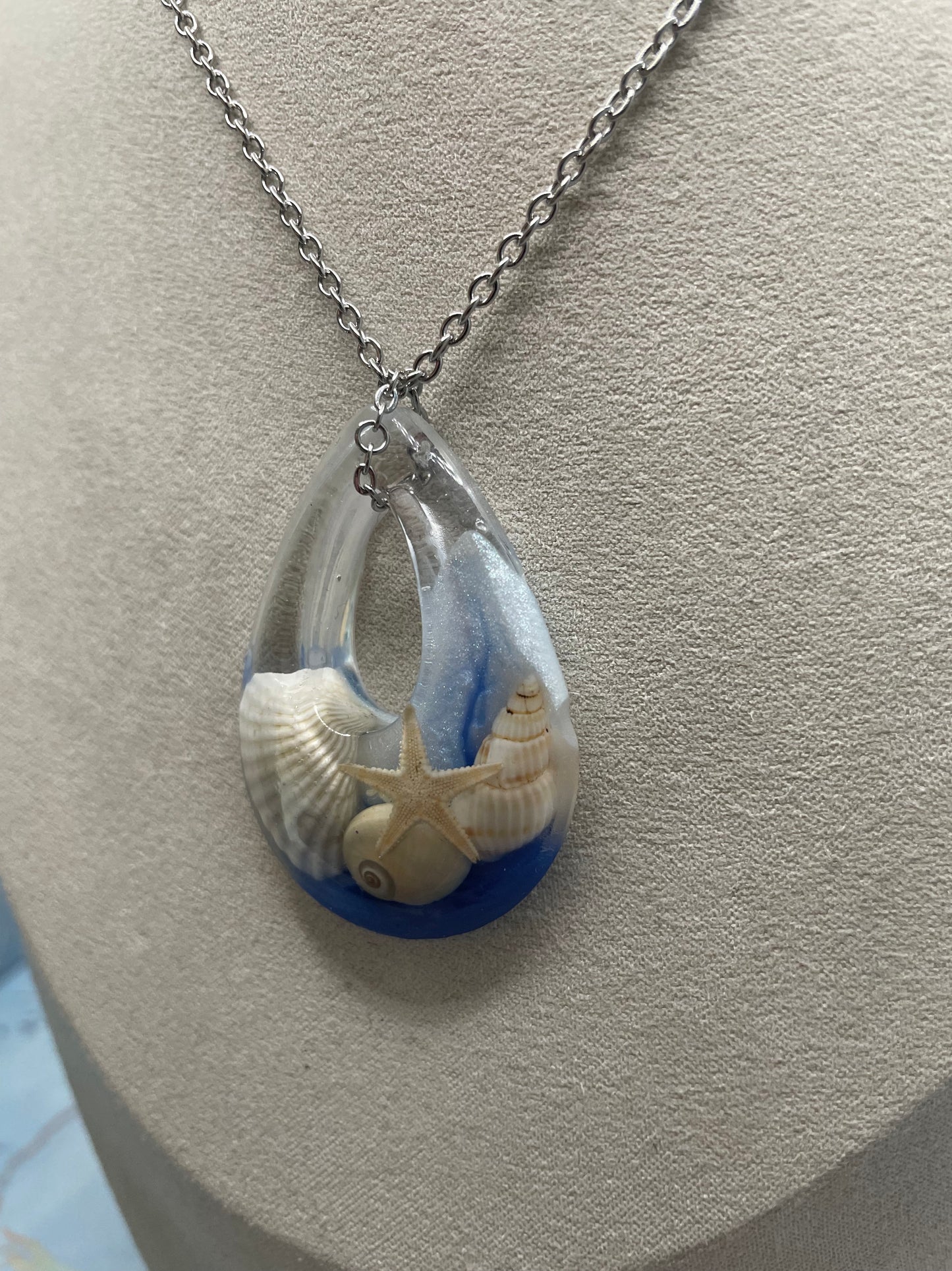 Collier goutte océan avec coquillages et étoile de mer-Sans Nickel