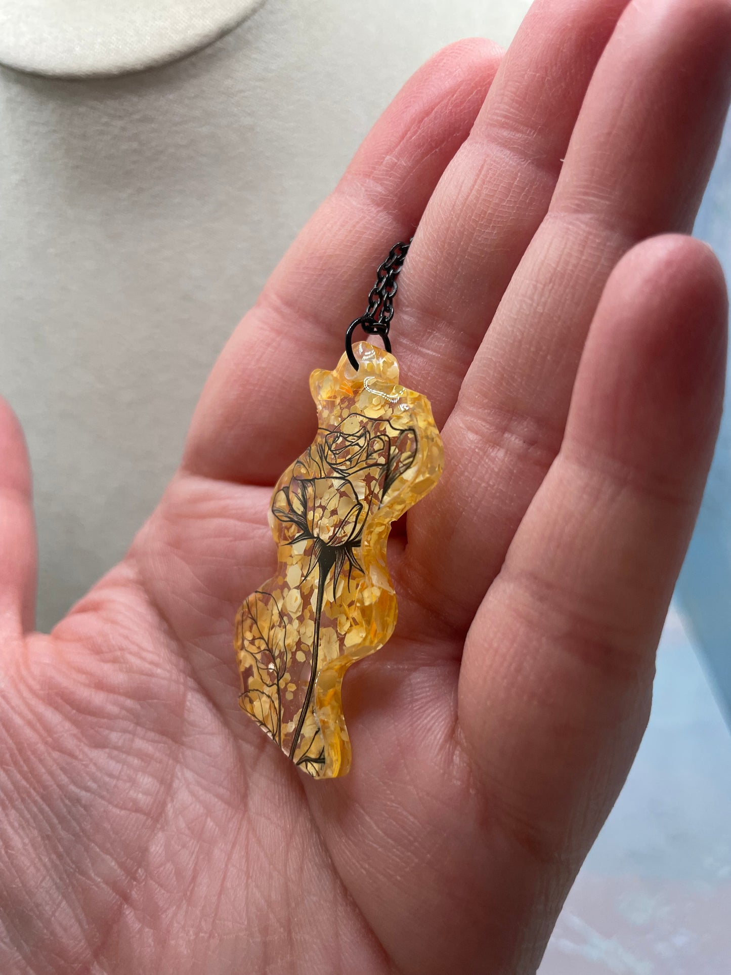 Black Floral Design & Yellow Glitter Necklace -Stainless Steel