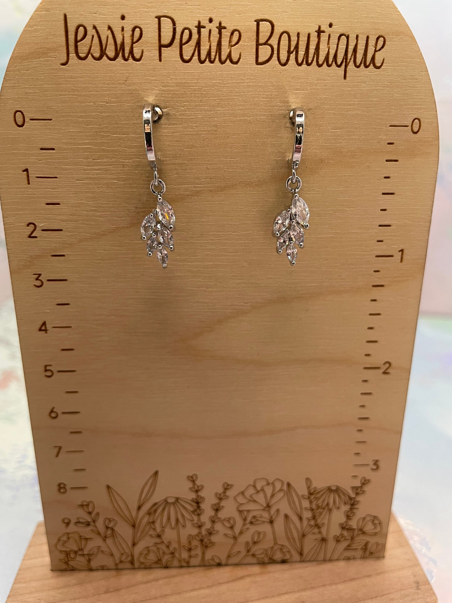 Boucles d’oreilles pendantes Feuille en zircon-Sans Nickel