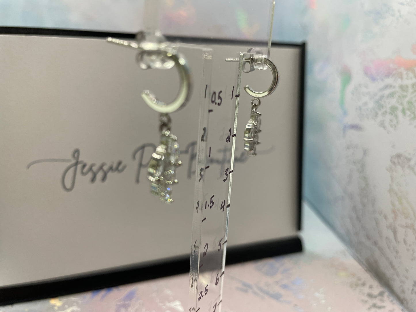 Boucles d’oreilles pendantes Feuille en zircon-Sans Nickel