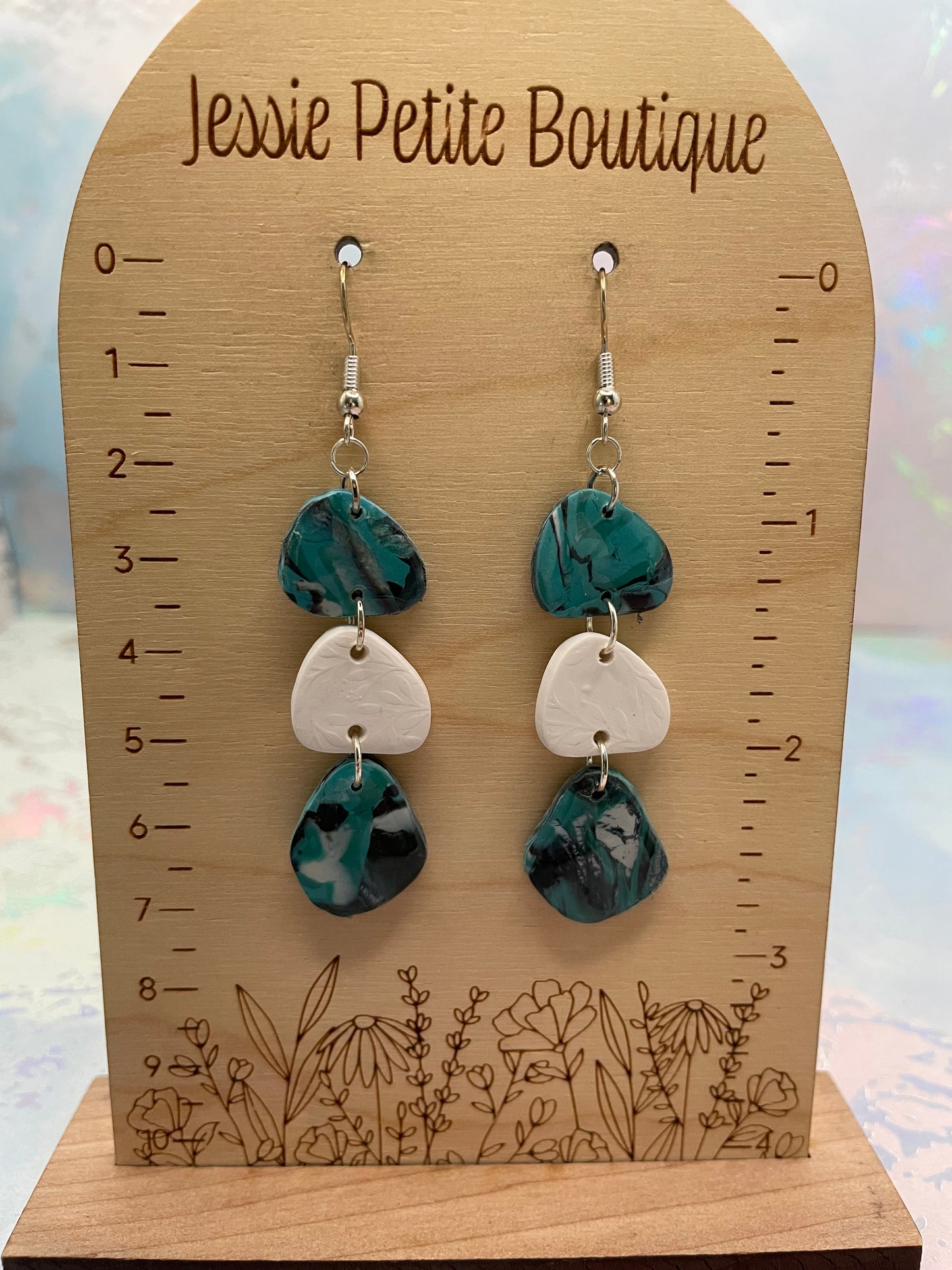 Boucles d’oreilles pendantes pebble turquoise et blanc-Sans Nickel