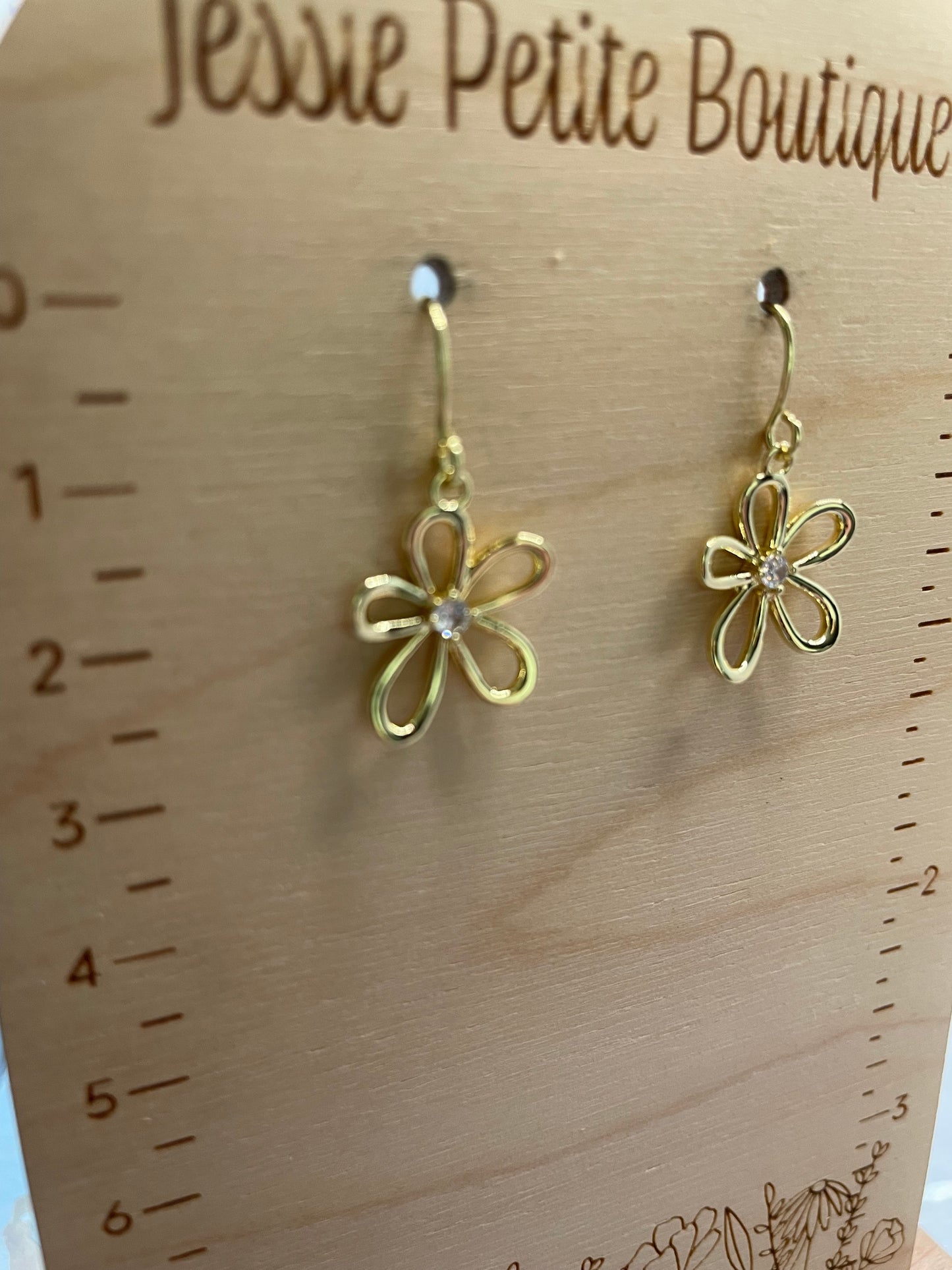 Boucles d’oreilles fleur dorée+zirconia