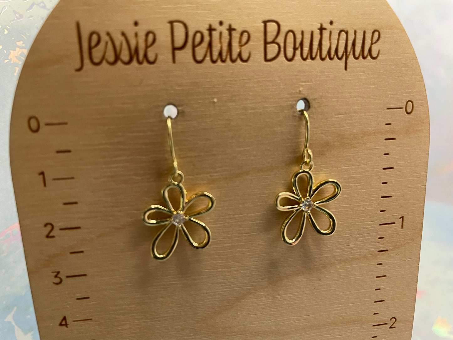 Boucles d’oreilles fleur dorée+zirconia