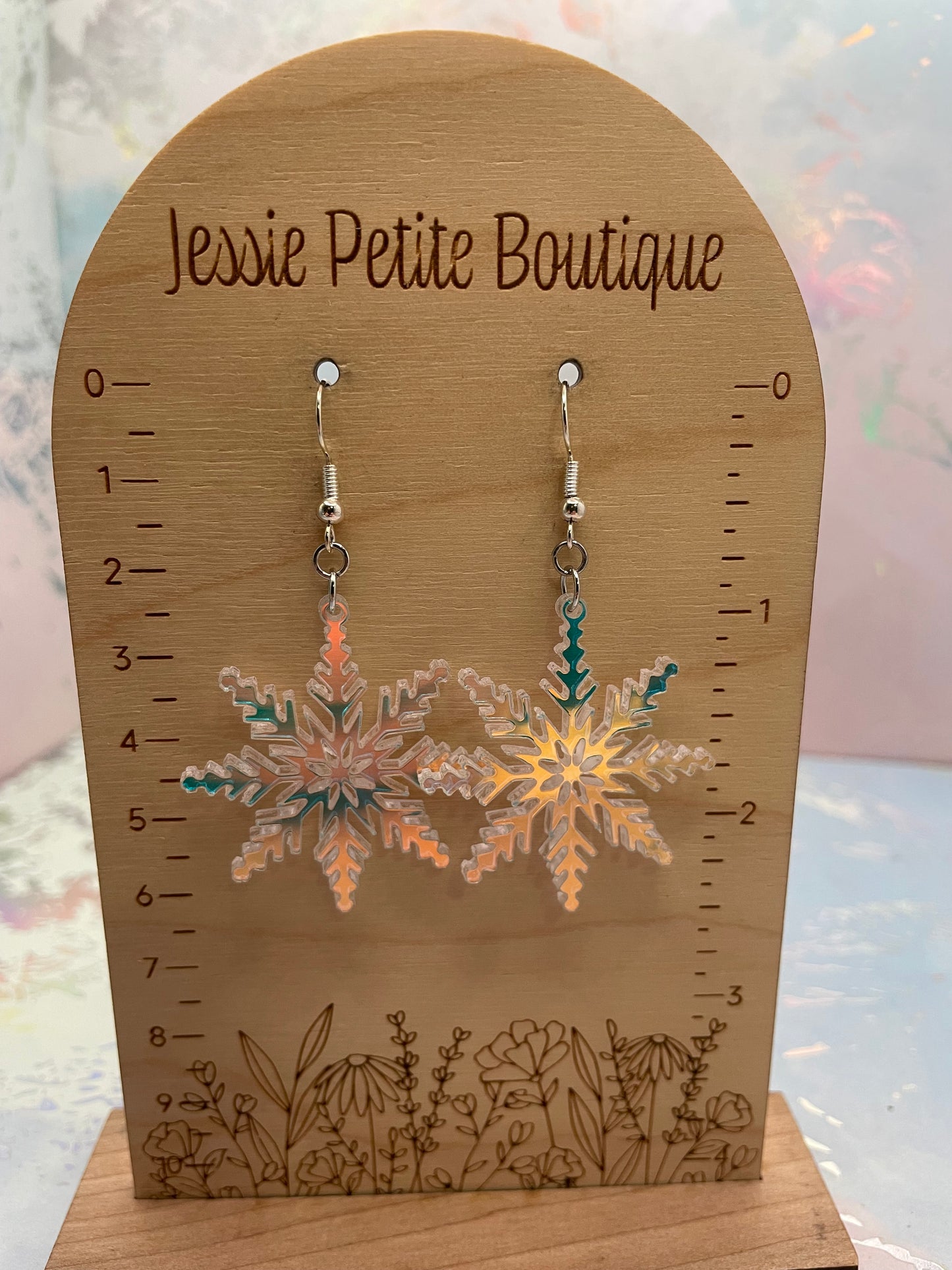 Boucles d’oreilles flocon de neige irisées en acrylique