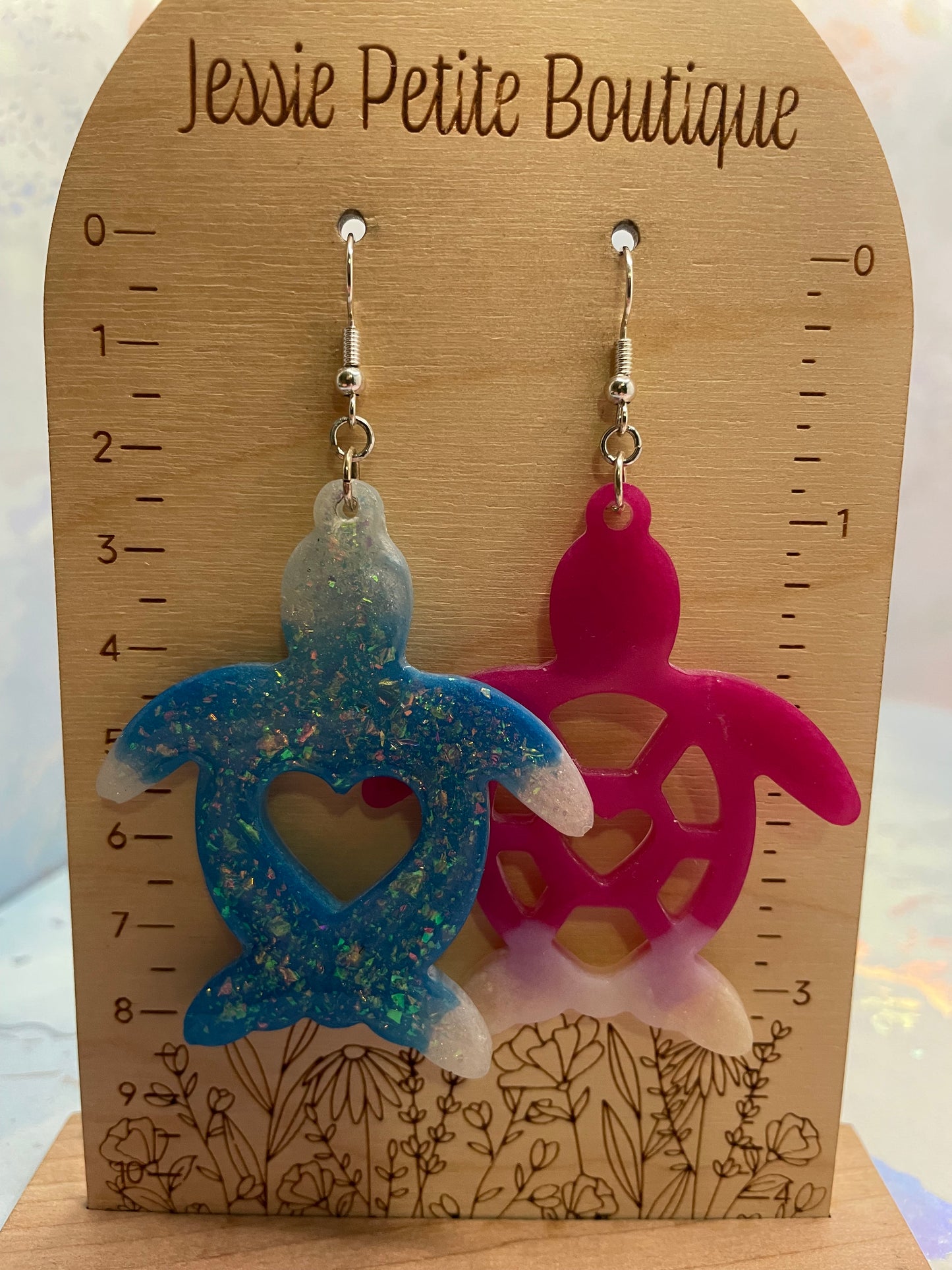 Boucles d’oreilles tortue en résine avec cœur ajouré-Sans Nickel