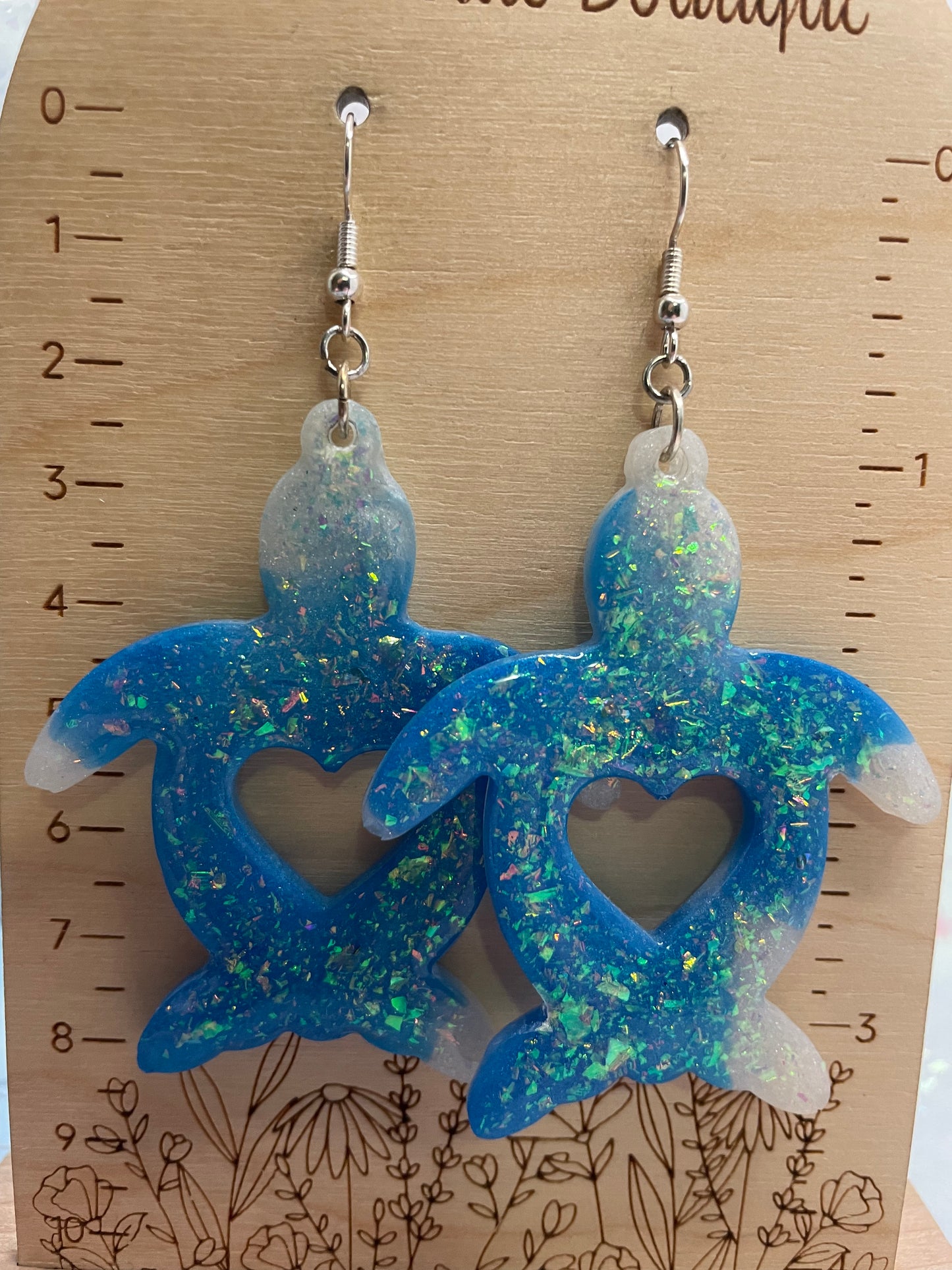 Boucles d’oreilles tortue en résine avec cœur ajouré-Sans Nickel