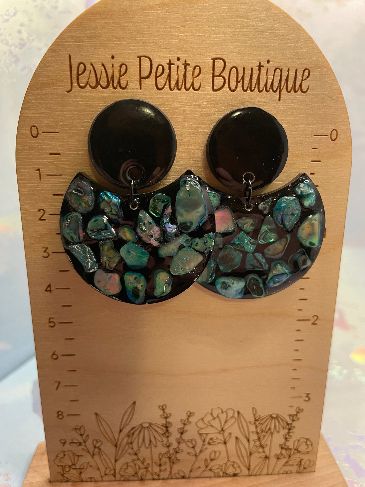 Boucles d’oreilles demi-lune noir et coquillage bleu-Sans Nickel