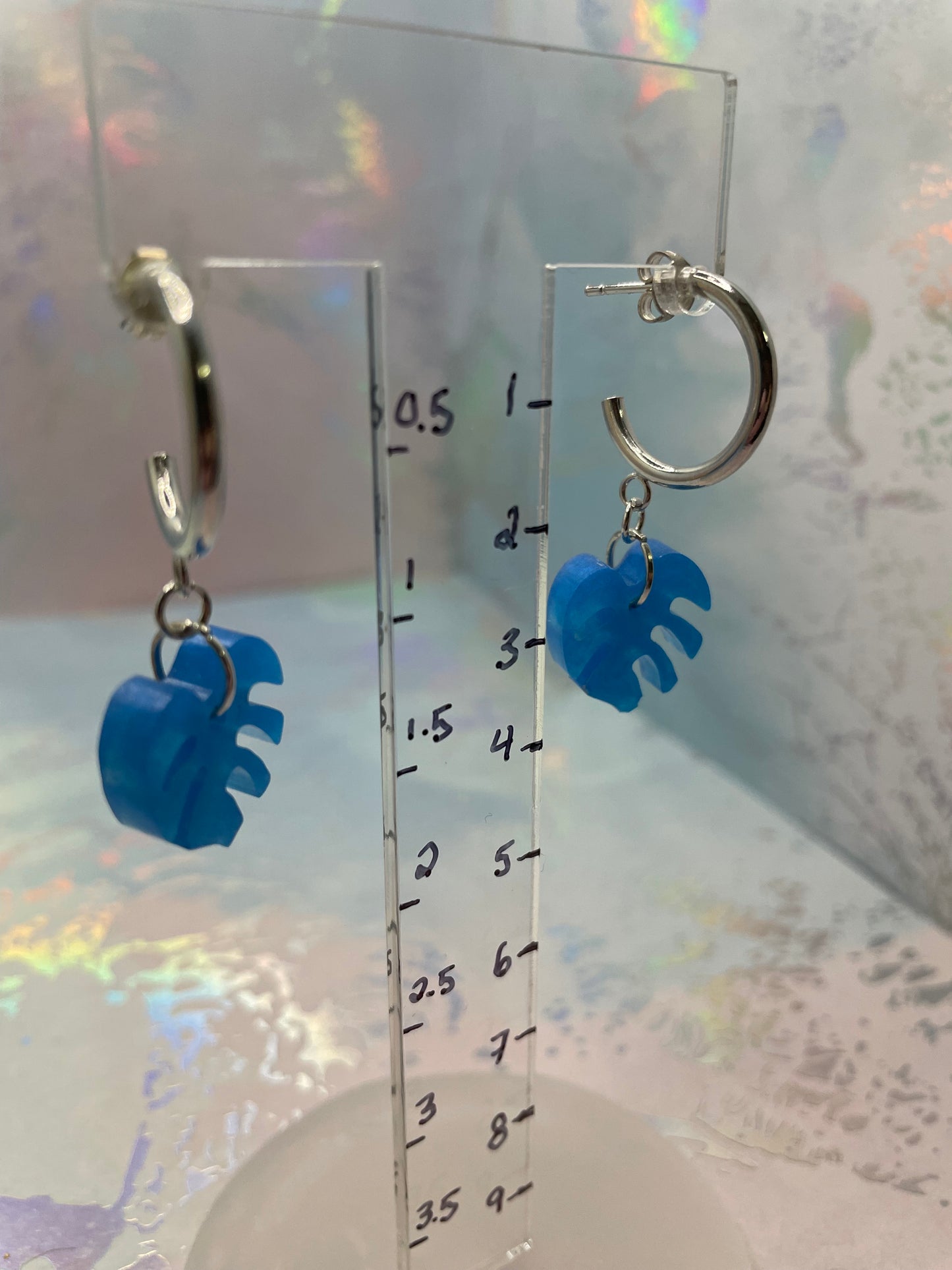 Boucles d’oreilles monstera bleu pendante-Sans Nickel