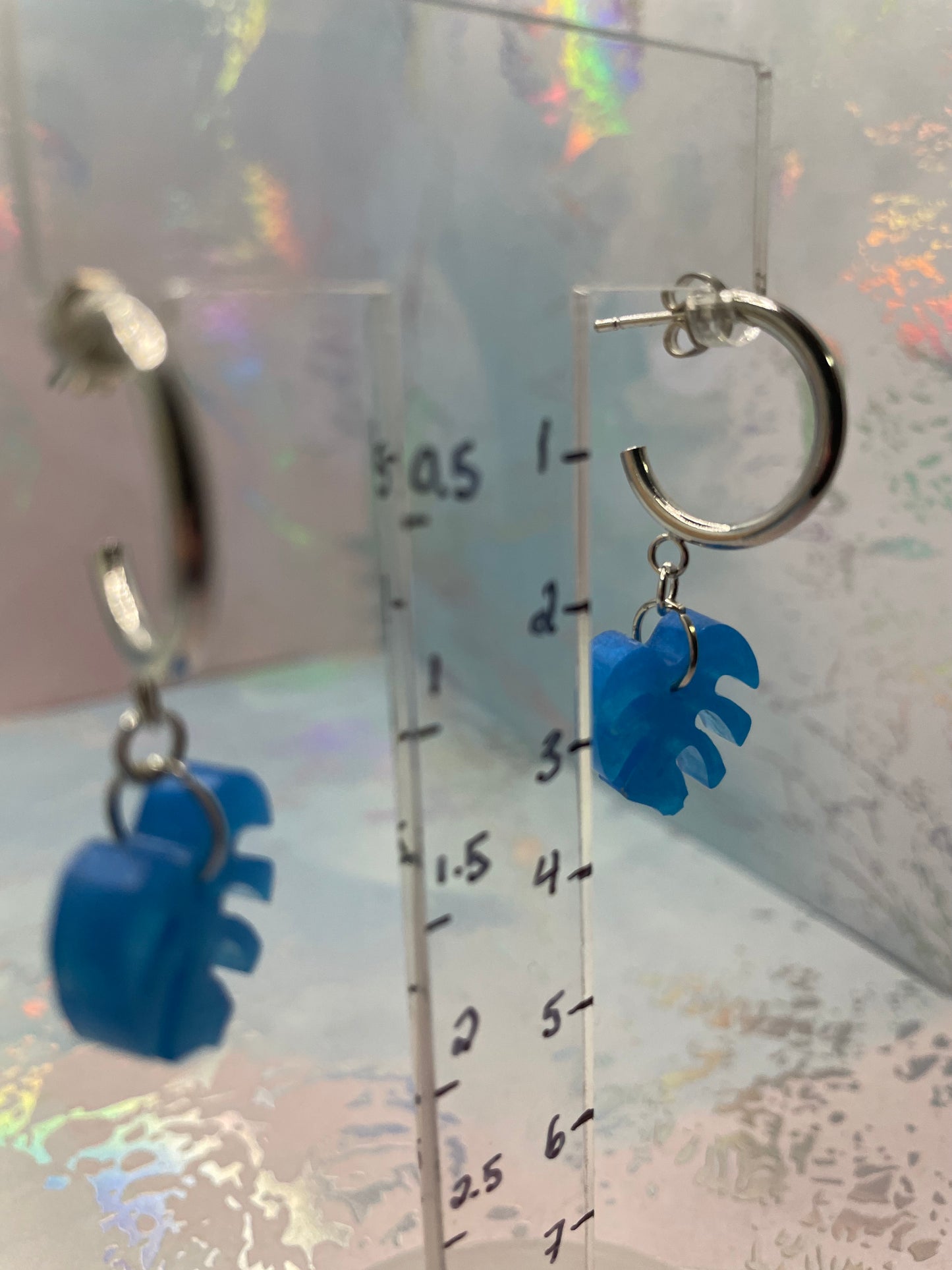 Boucles d’oreilles monstera bleu pendante-Sans Nickel