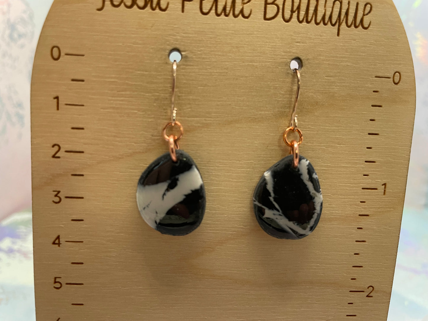 Boucle d'oreilles goutte argile noire & blanche-Acier Inoxydable